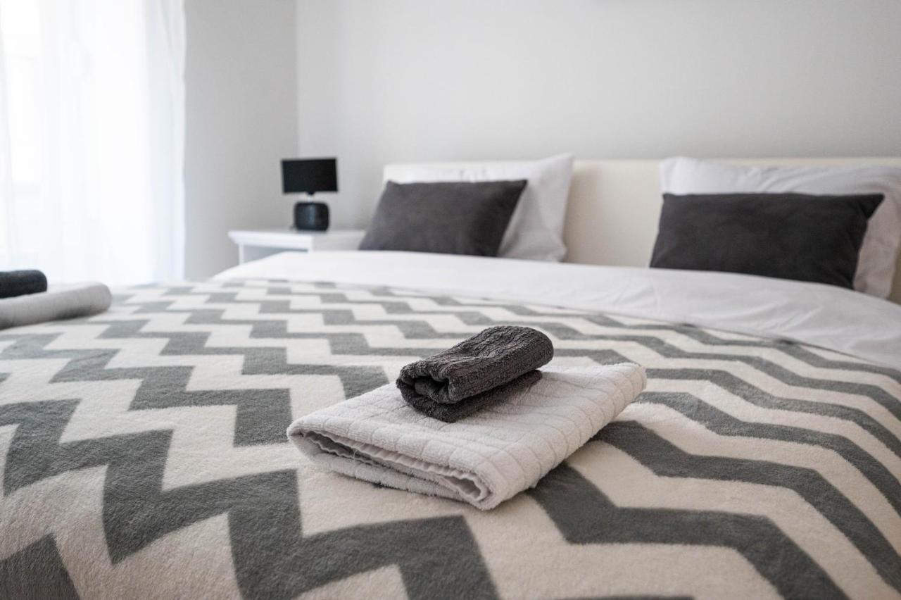 Bright And Modern 1Bdr Apartment In The Center سراييفو المظهر الخارجي الصورة