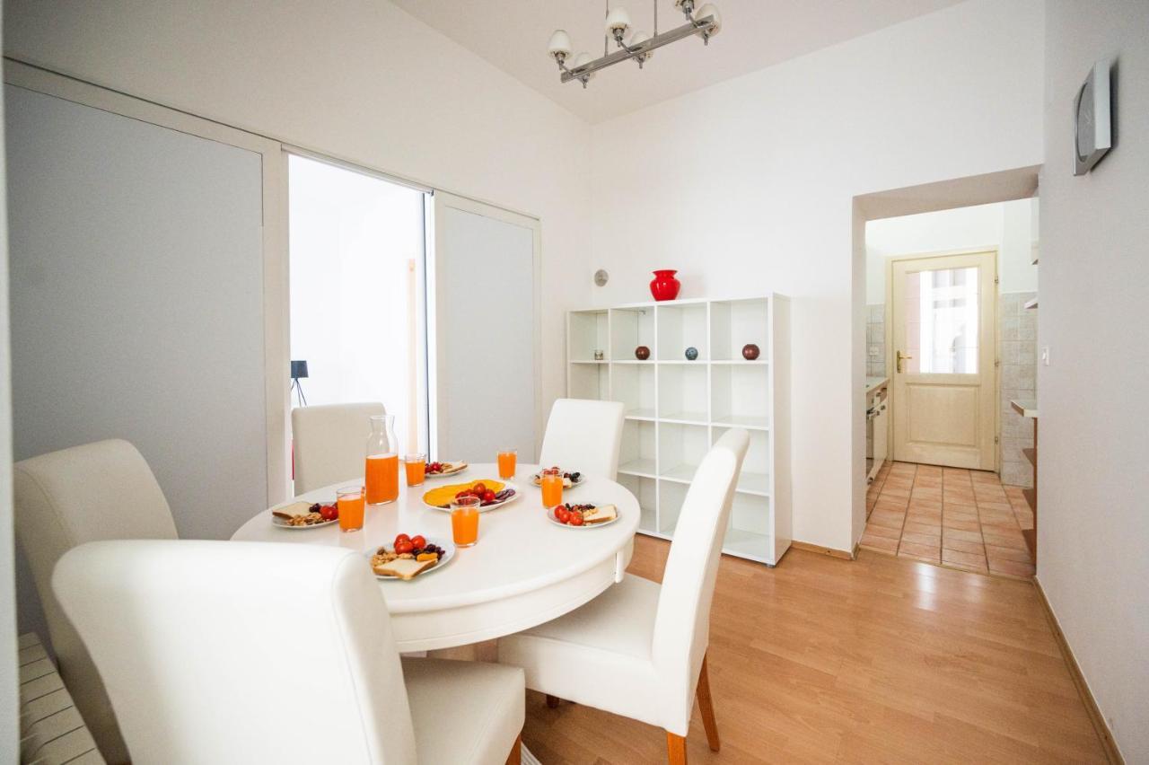 Bright And Modern 1Bdr Apartment In The Center سراييفو المظهر الخارجي الصورة